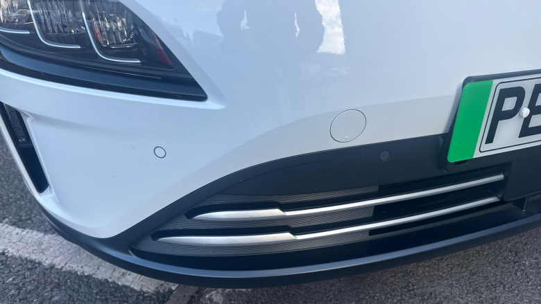 Hyundai KONA 100kW Premium 39kWh 5dr Auto Electric Hatchback